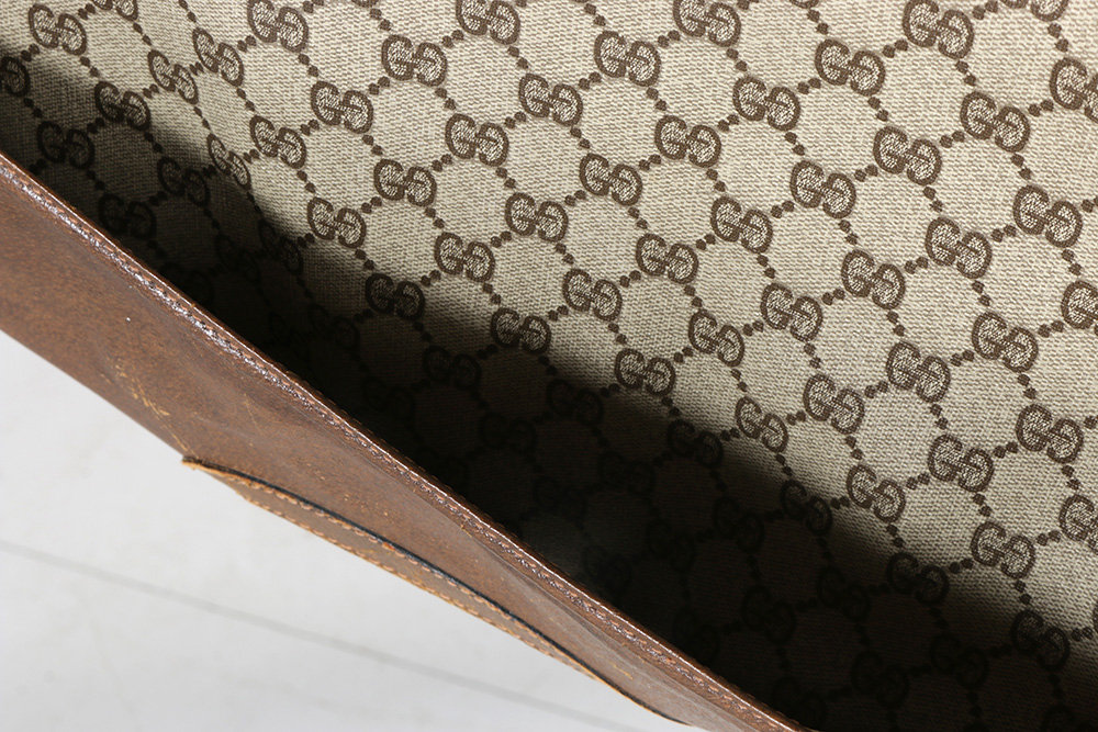 Gucci "Webbing" Luggage Set