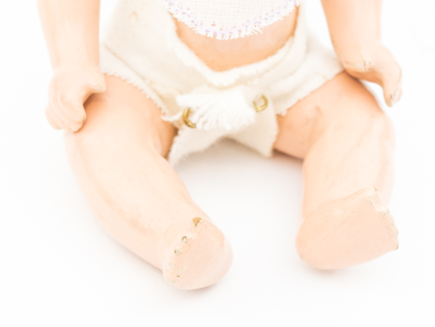 Vintage Madame Alexander Dionne Quintuplet Composition Baby Dolls With Crib