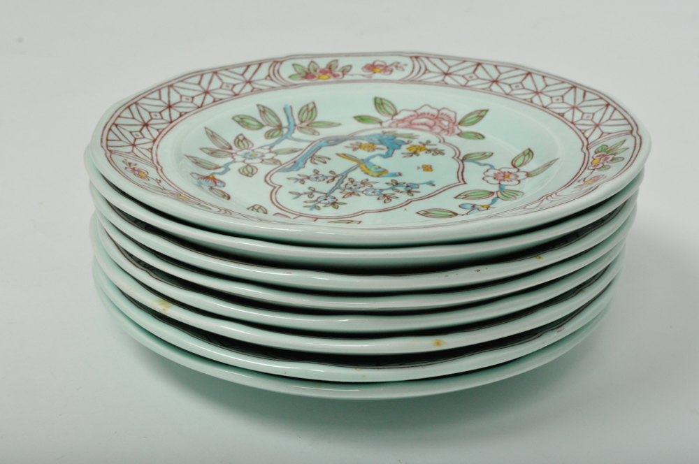 Adams Calyx Ware "Singapore Bird" China Plate Set