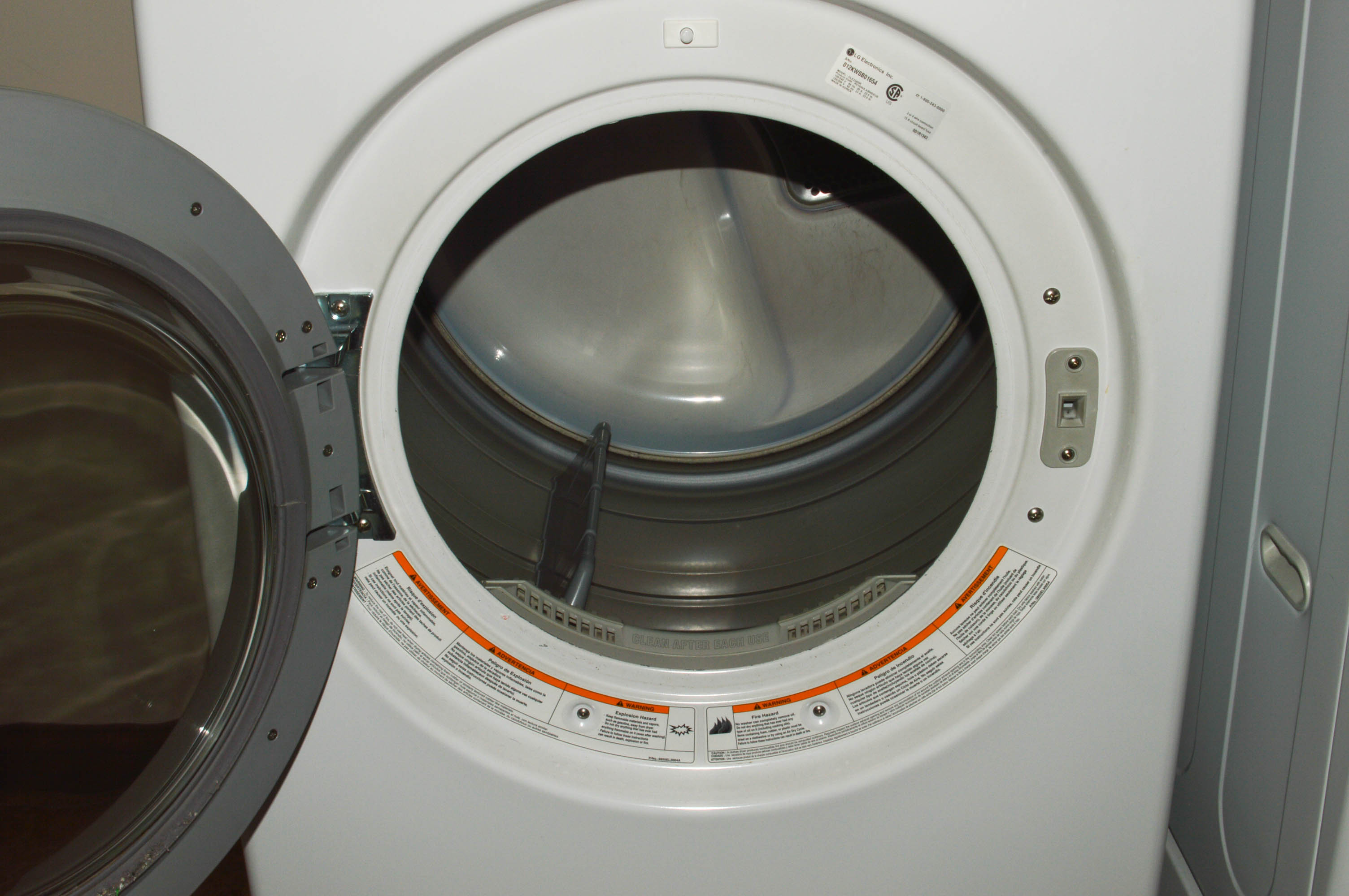 LG Sensor Dry Electric Dryer with Drawer Base