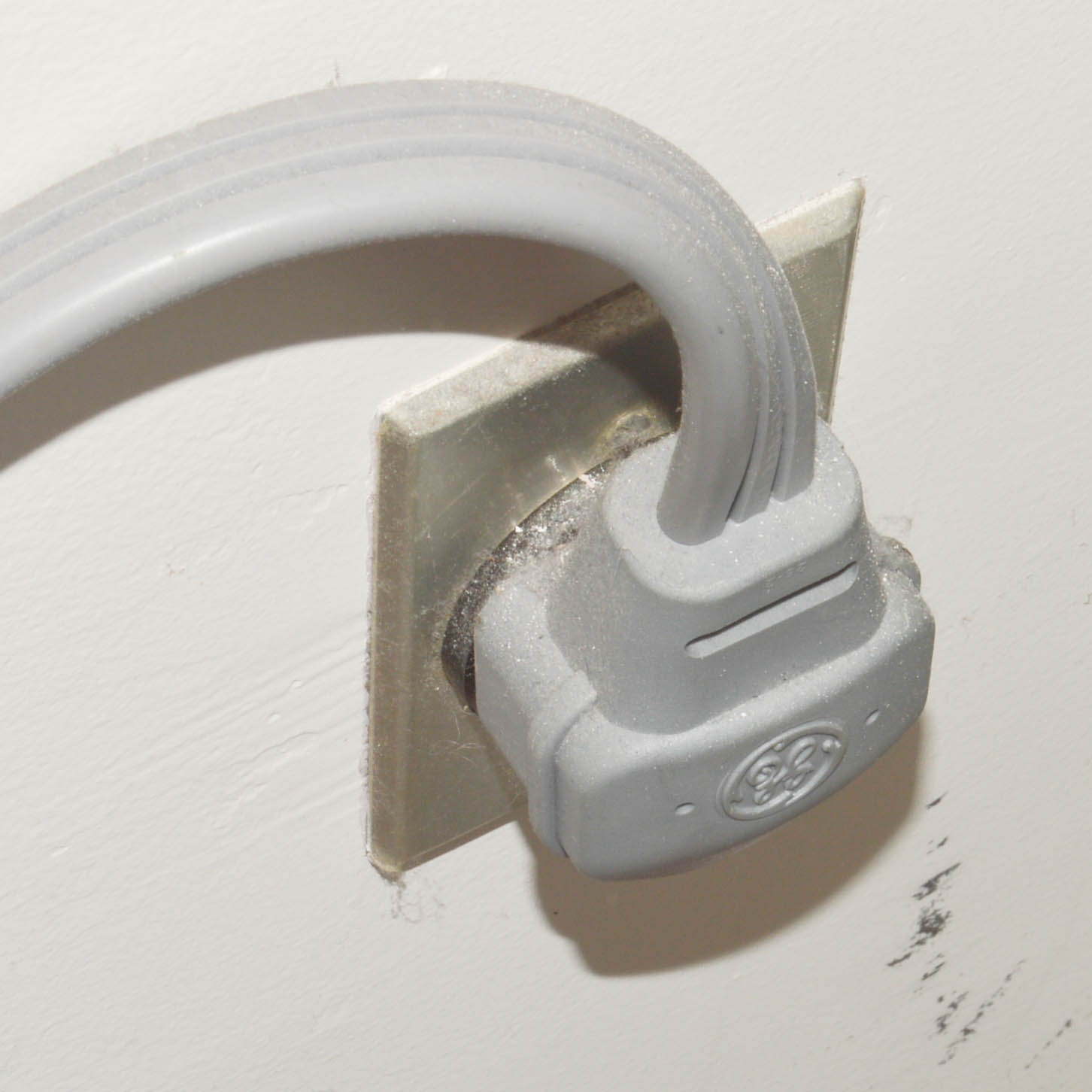 LG Sensor Dry Electric Dryer with Drawer Base