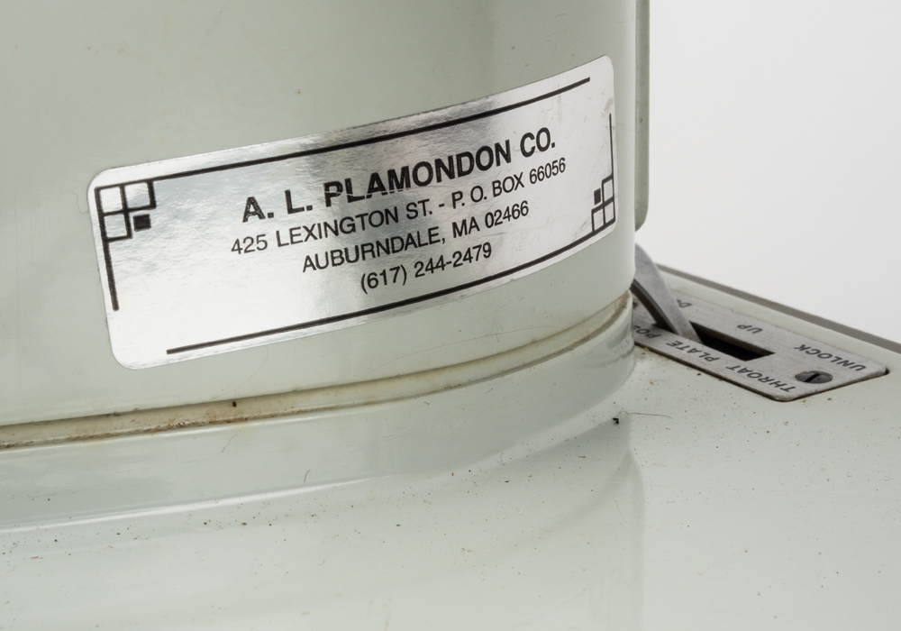 Vintage Singer Touch & Sew Model 604 Portable Sewing Machine