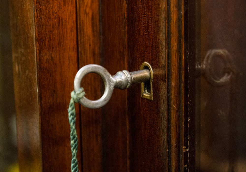 Mahogany Breakfront China Cabinet