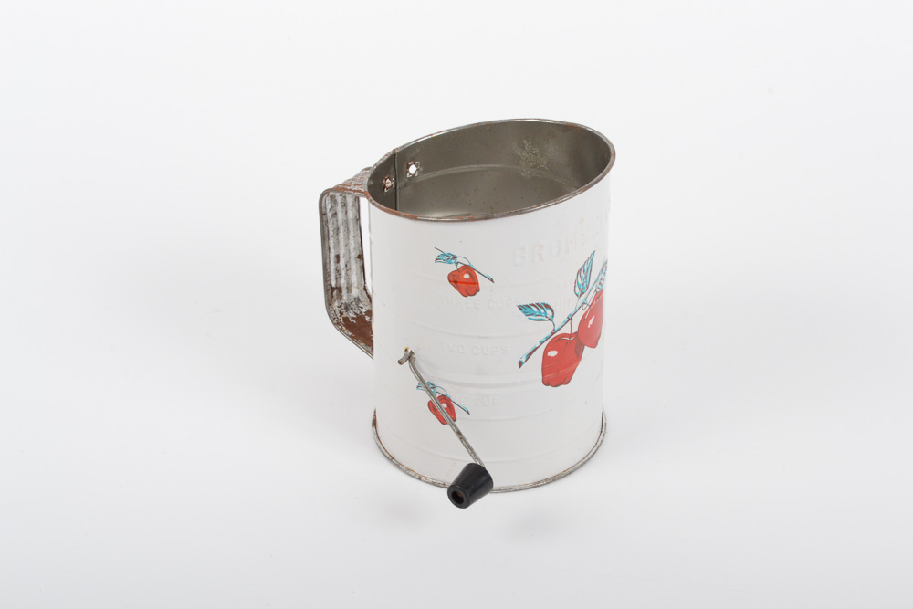 Pair of Vintage Browell"s Baking Sifters