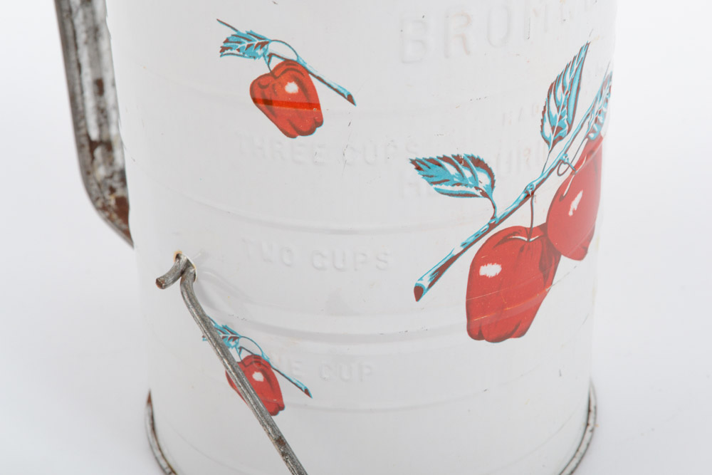 Pair of Vintage Browell"s Baking Sifters