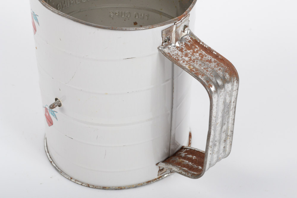 Pair of Vintage Browell"s Baking Sifters