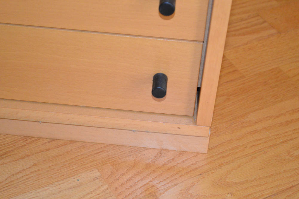 Ikea Glass Front Lighted Display Cabinet