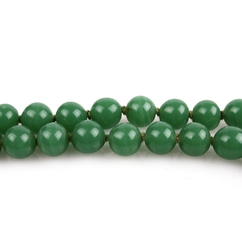Vintage Green Glass Beaded Necklace