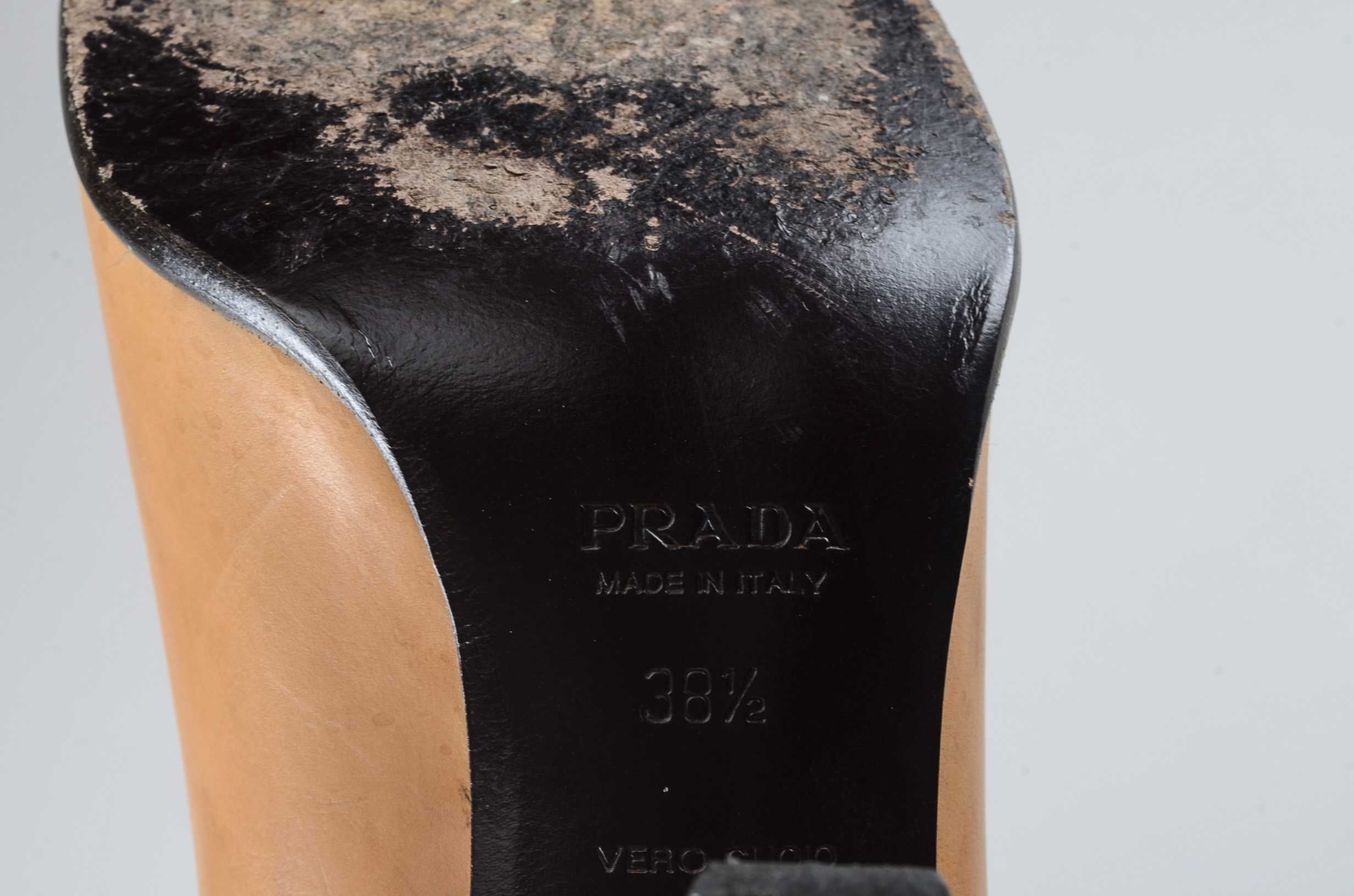 Prada Leather Pumps