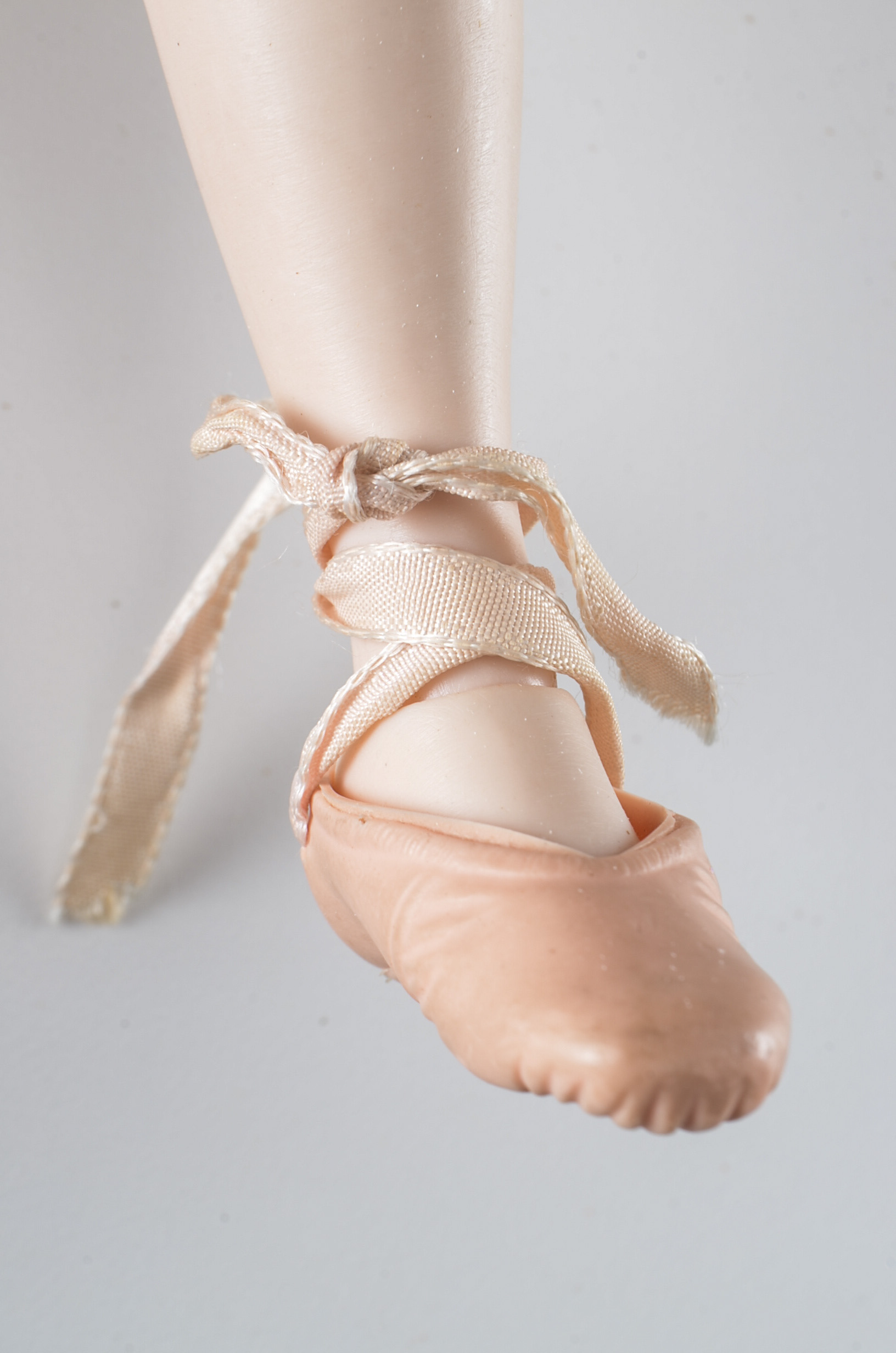 Vintage 1957 'Elise' Madame Alexander Ballerina Doll