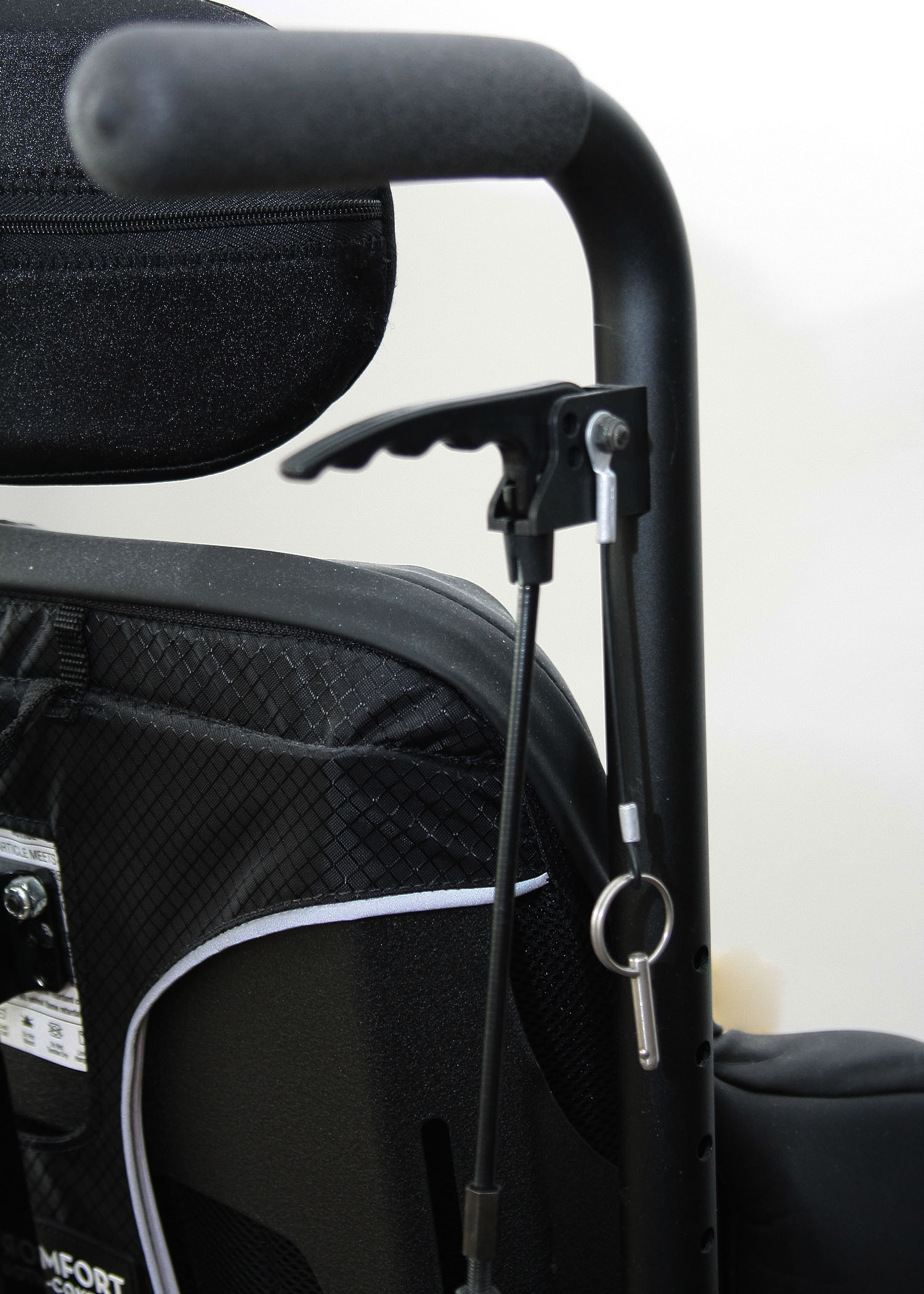 Numotion Comfort Acta-Contour Wheelchair