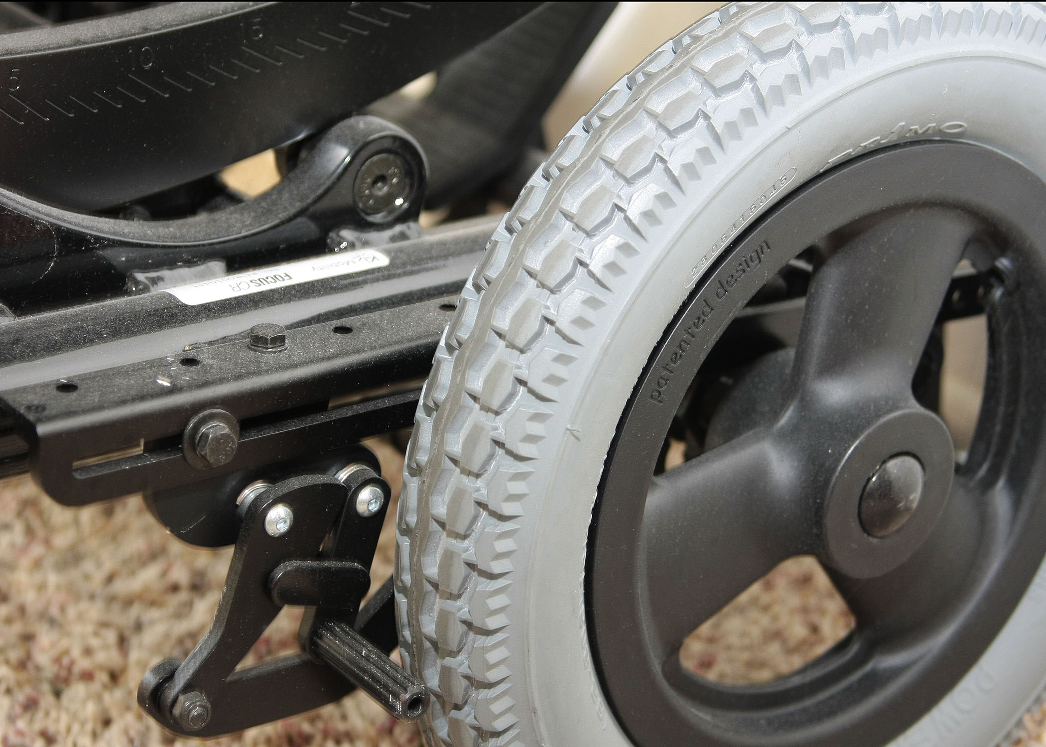 Numotion Comfort Acta-Contour Wheelchair