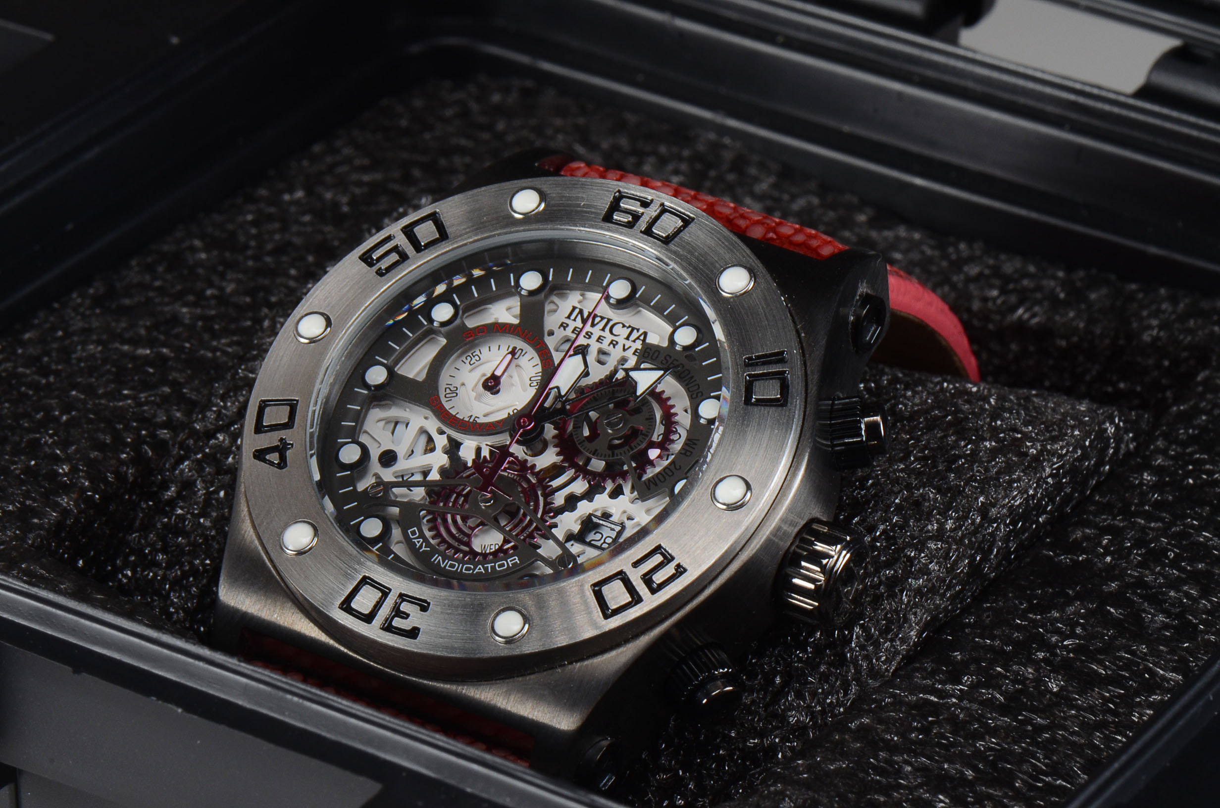 Men's Invicta Speedway Model 17672 Chronograph Watch with Stingray Band