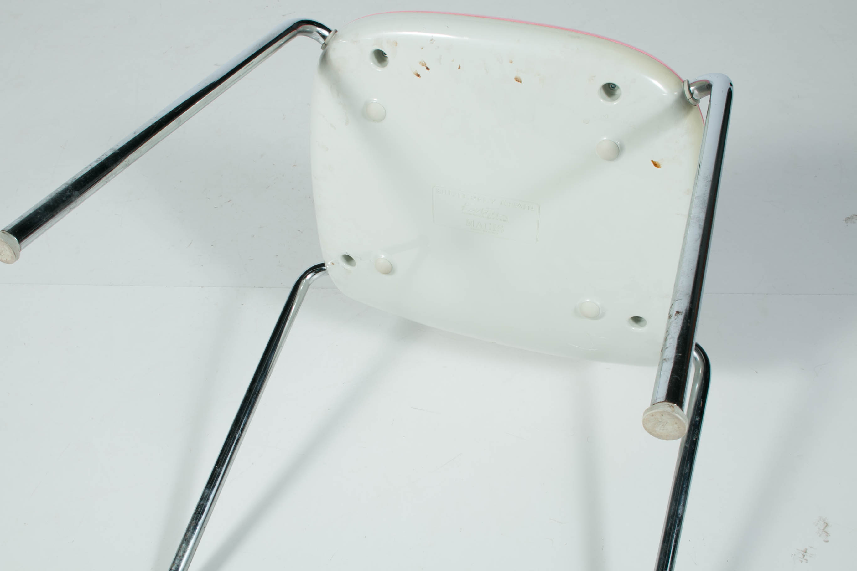 Mid Century Modern Magis Butterfly Chair