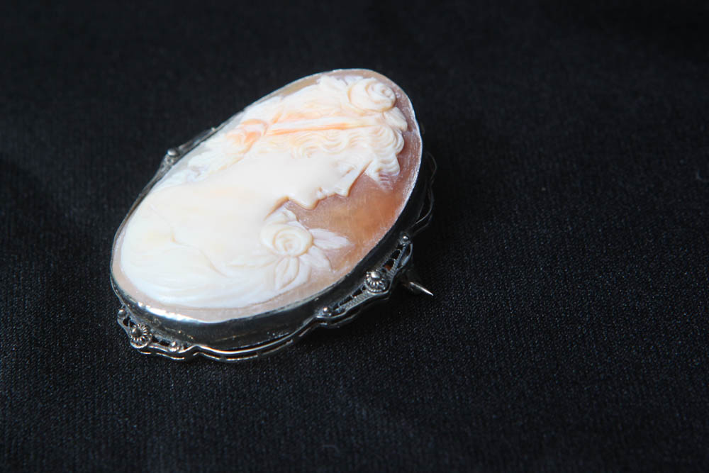 Sterling Silver Cameo Brooch