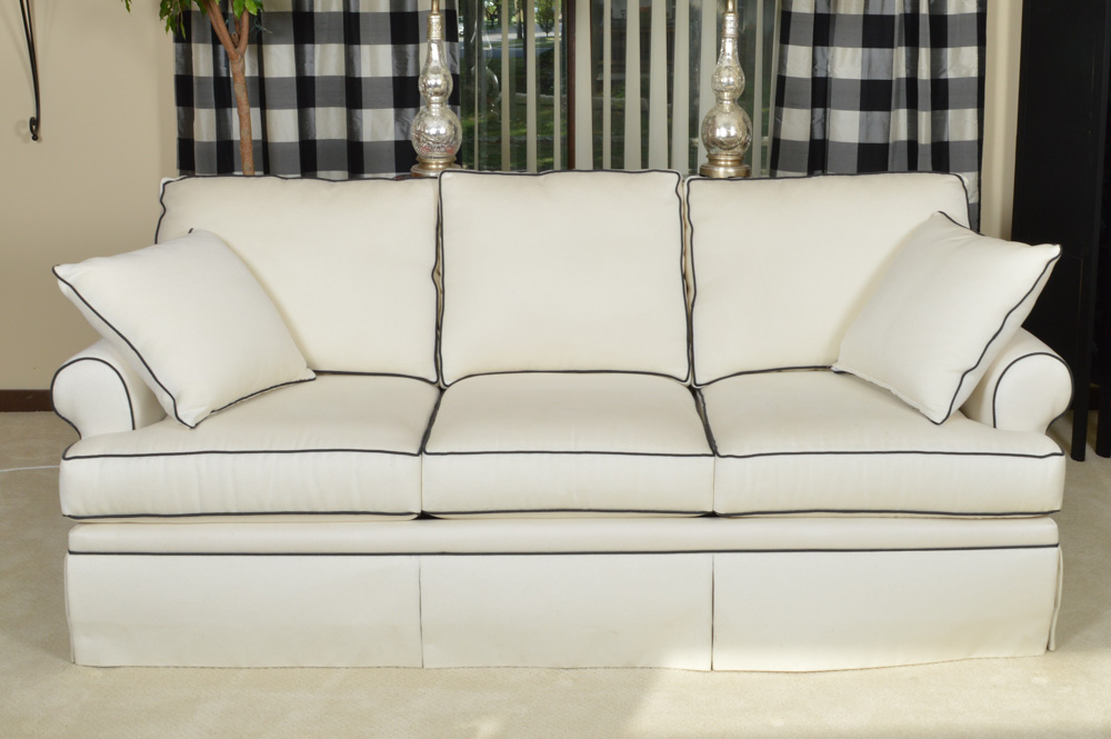 Custom Upholstery Great Room Sofa by Bassett Ivory with Black Piping Bassett Sofa