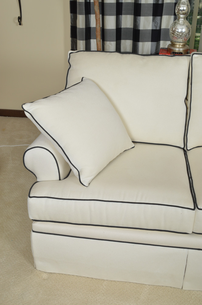 Custom Upholstery Great Room Sofa by Bassett Ivory with Black Piping Bassett Sofa
