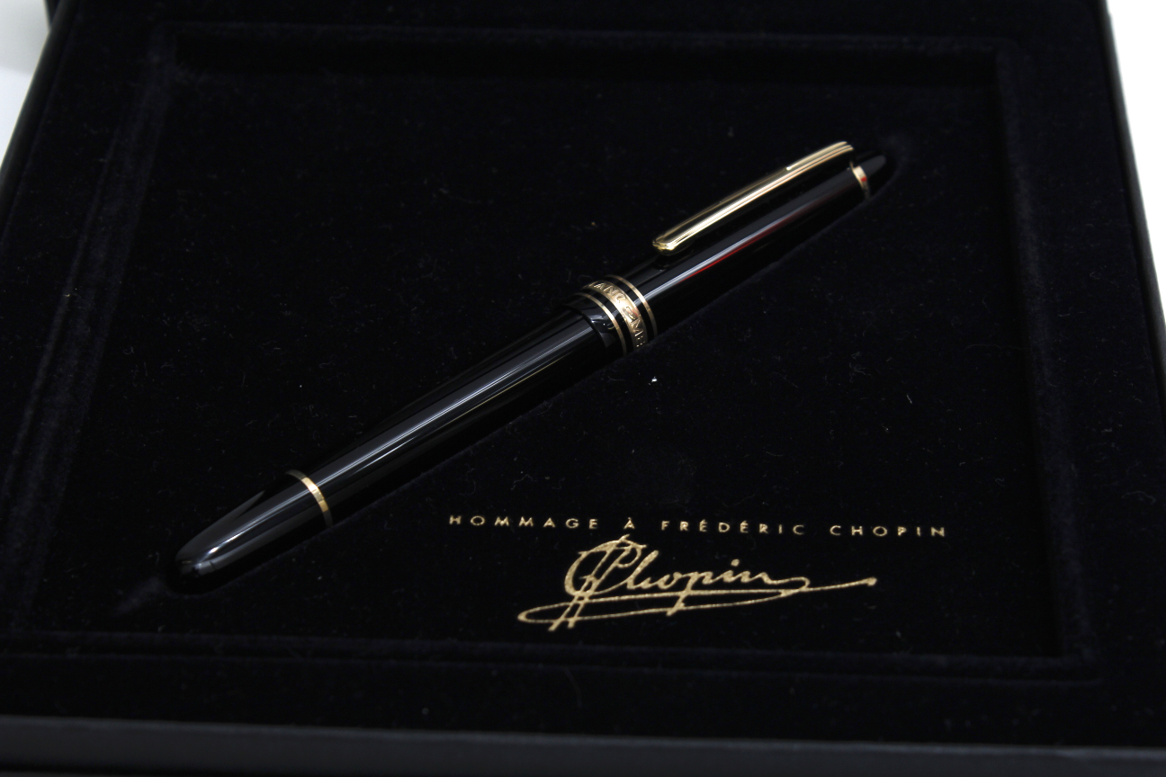 Mont Blanc "Frederic Chopin" Fountain Pen and CD
