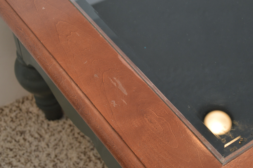 Golf Theme Glass Top Coffee Table with Display Compartment