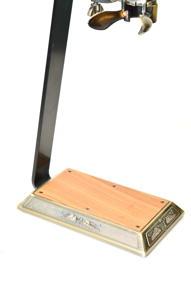 Le Grale Cast Metal Countertop Wine Opener