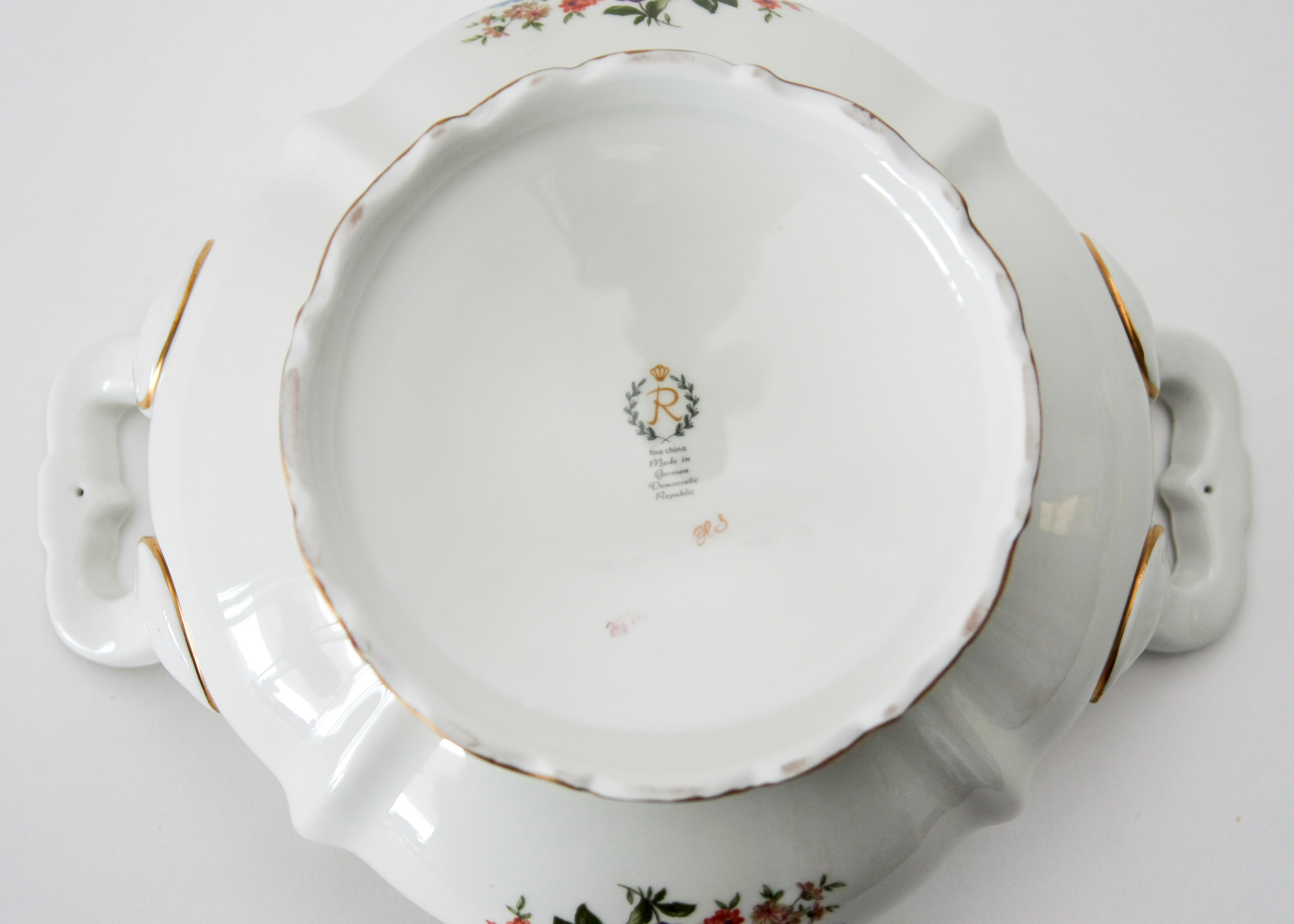 Reichenbach Fine China Set Service for Twelve