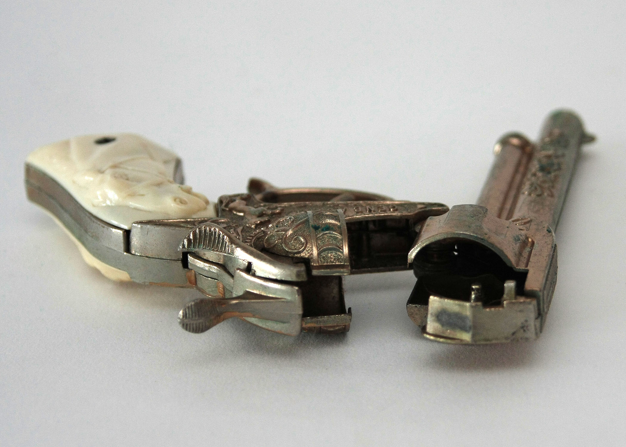 Vintage Gene Autry Toy Cap Guns and Holster