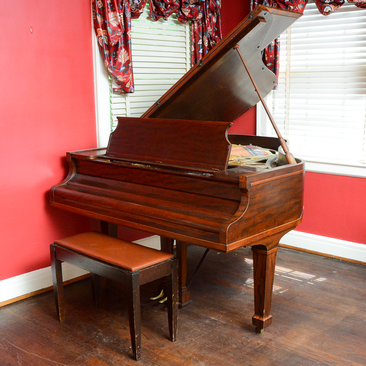 Paul G. Mehlin & Sons Baby Grand Piano