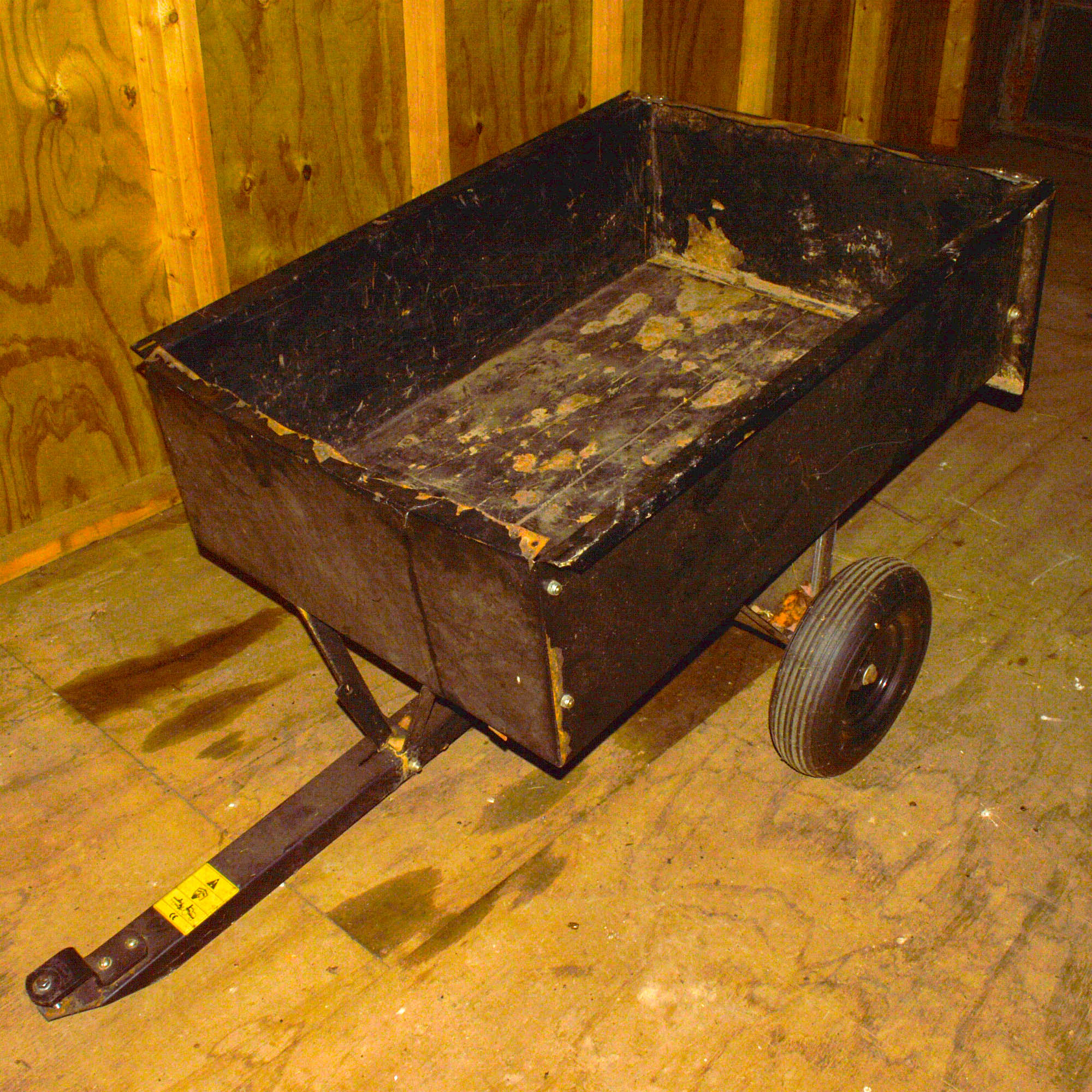 Brinly 10 Steel Lawn Cart with Hitch