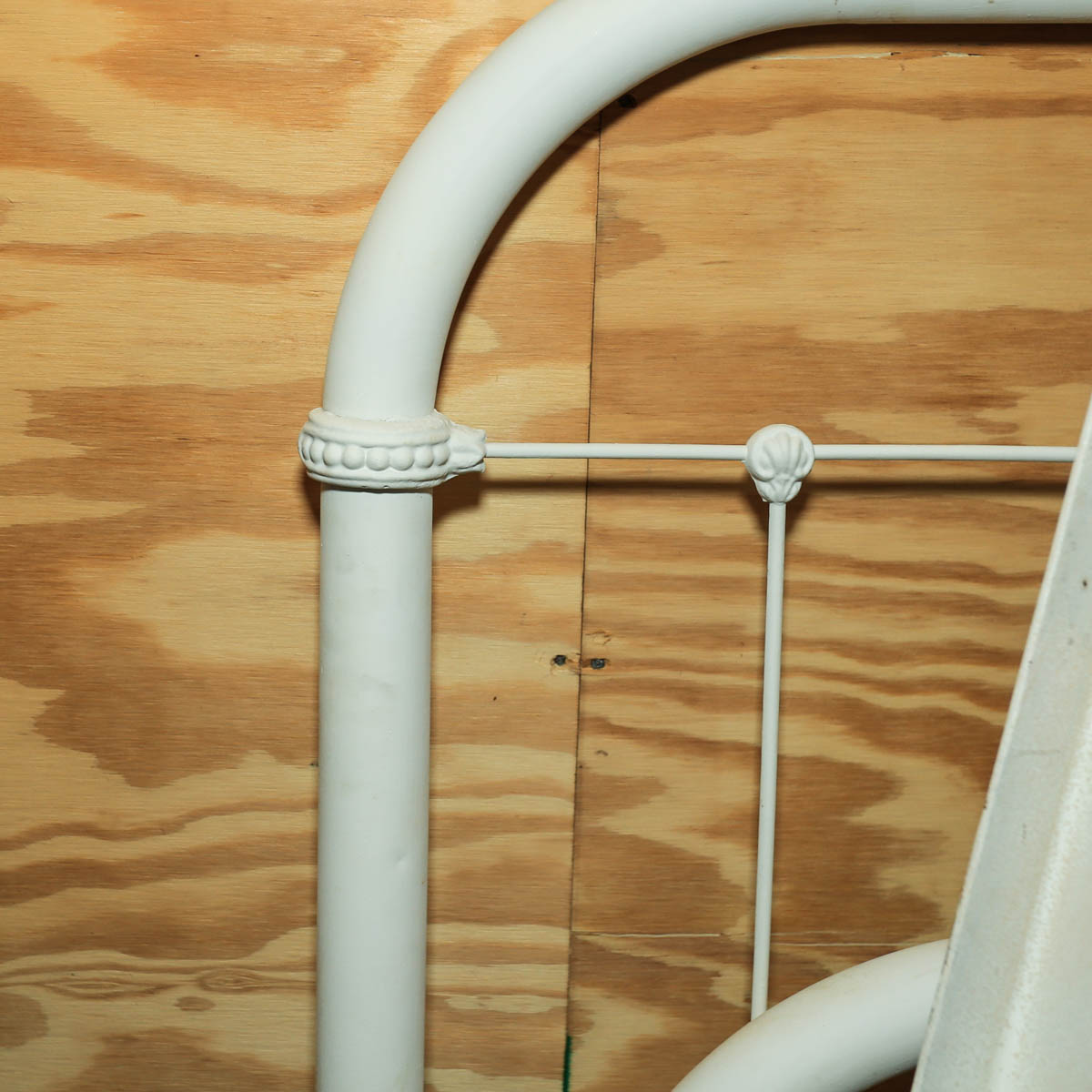 White Metal Head and Footboard