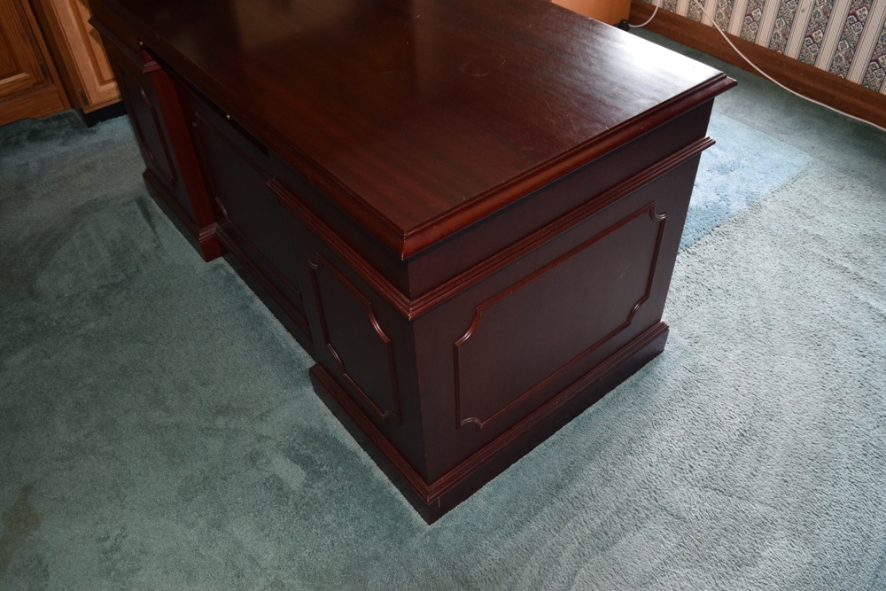 Mahogany Jasper Cabinet Company Executive Desk