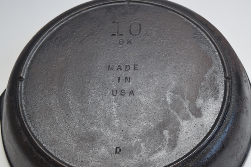 Vintage Lodge No. 10 Cast Iron Skillet
