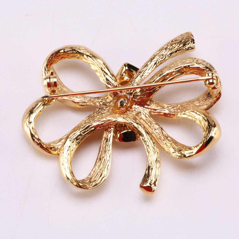 Gold Tone Bow Brooch
