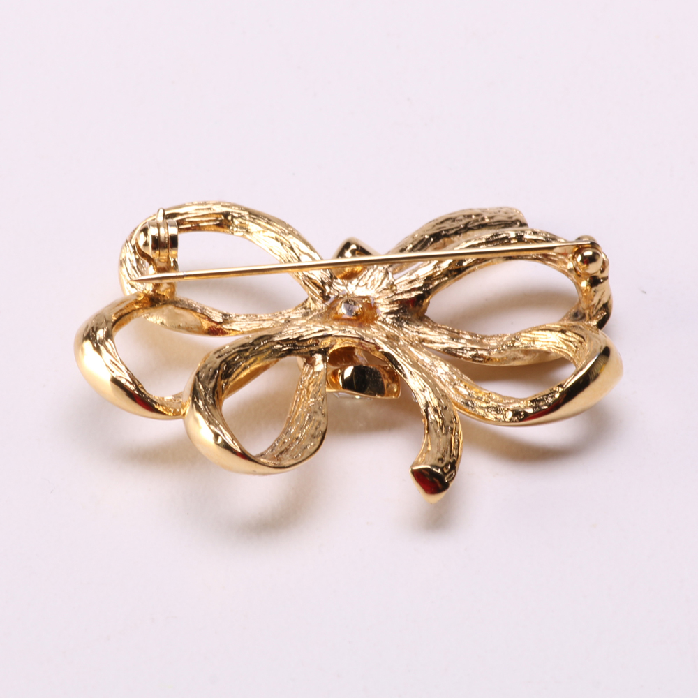 Gold Tone Bow Brooch