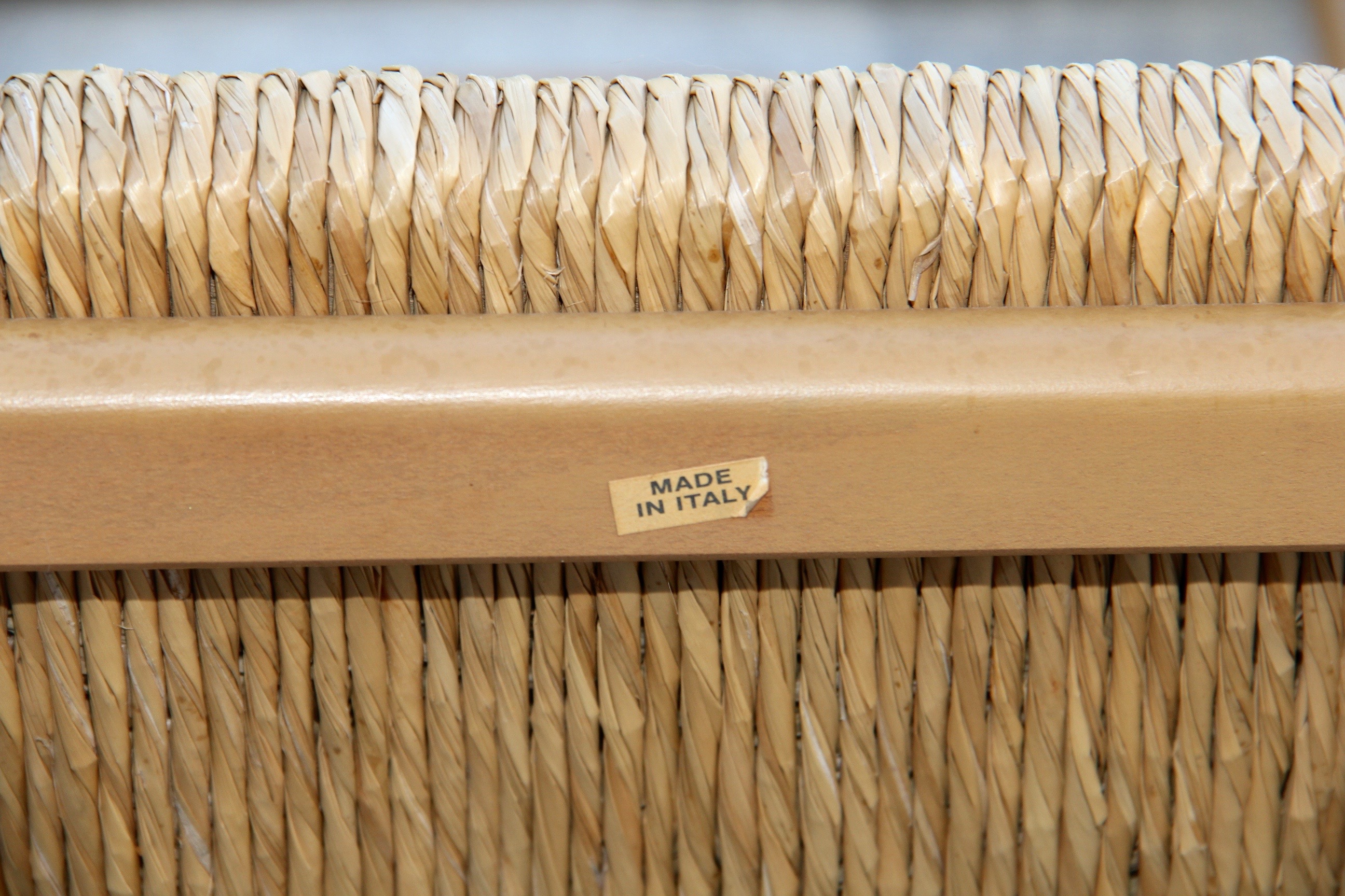 Pulaski Tiled Pedastal Table with Four Chairs