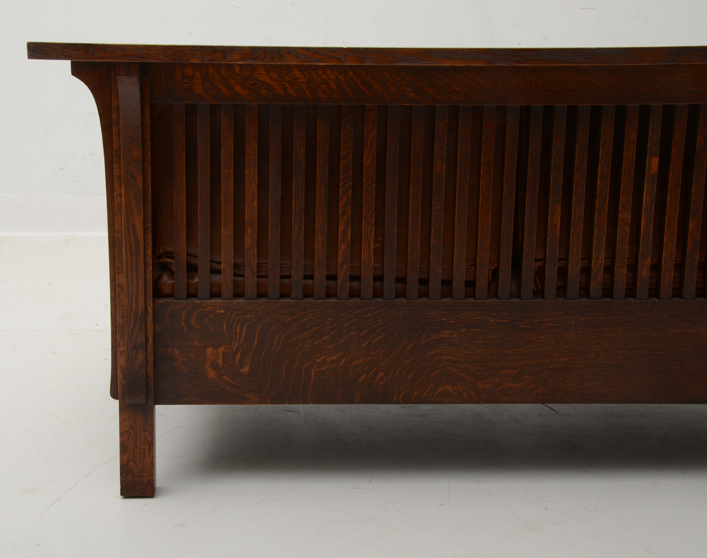 Stickley Style Quarter-Sawn Oak Prairie Settle