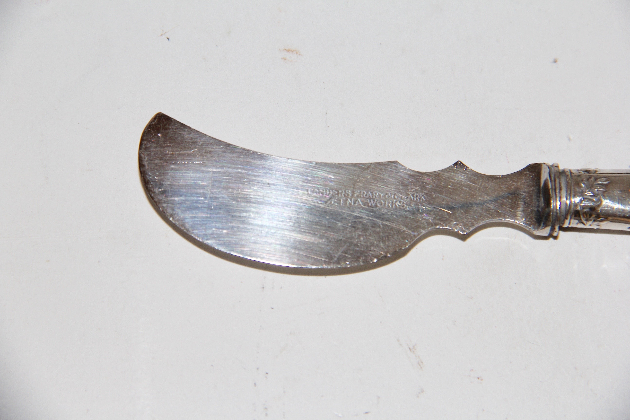 Landers Frary & Clark Mother of Pearl and Sterling Handle Knives