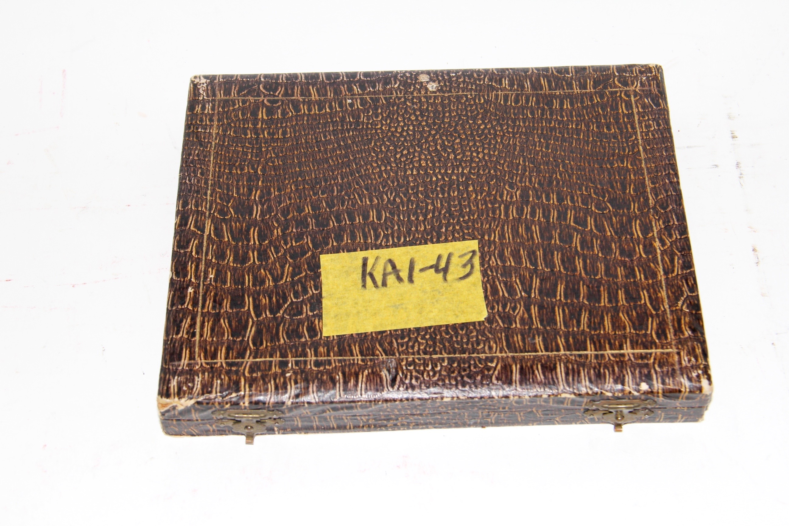 Landers Frary & Clark Mother of Pearl and Sterling Handle Knives