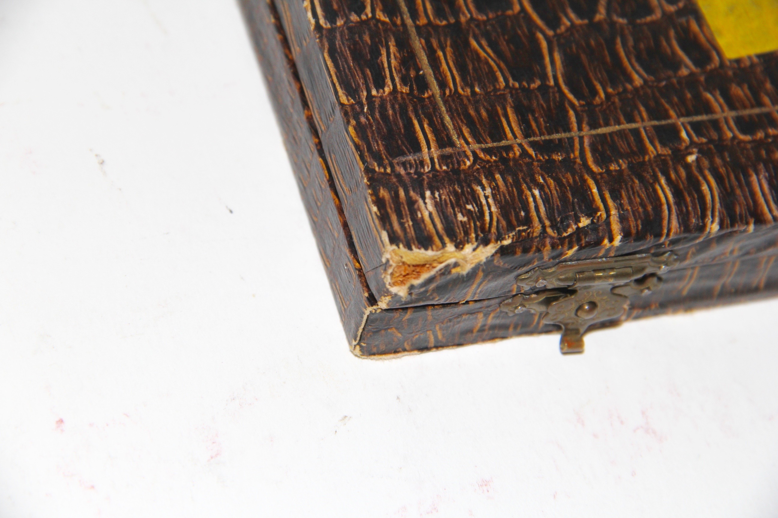 Landers Frary & Clark Mother of Pearl and Sterling Handle Knives