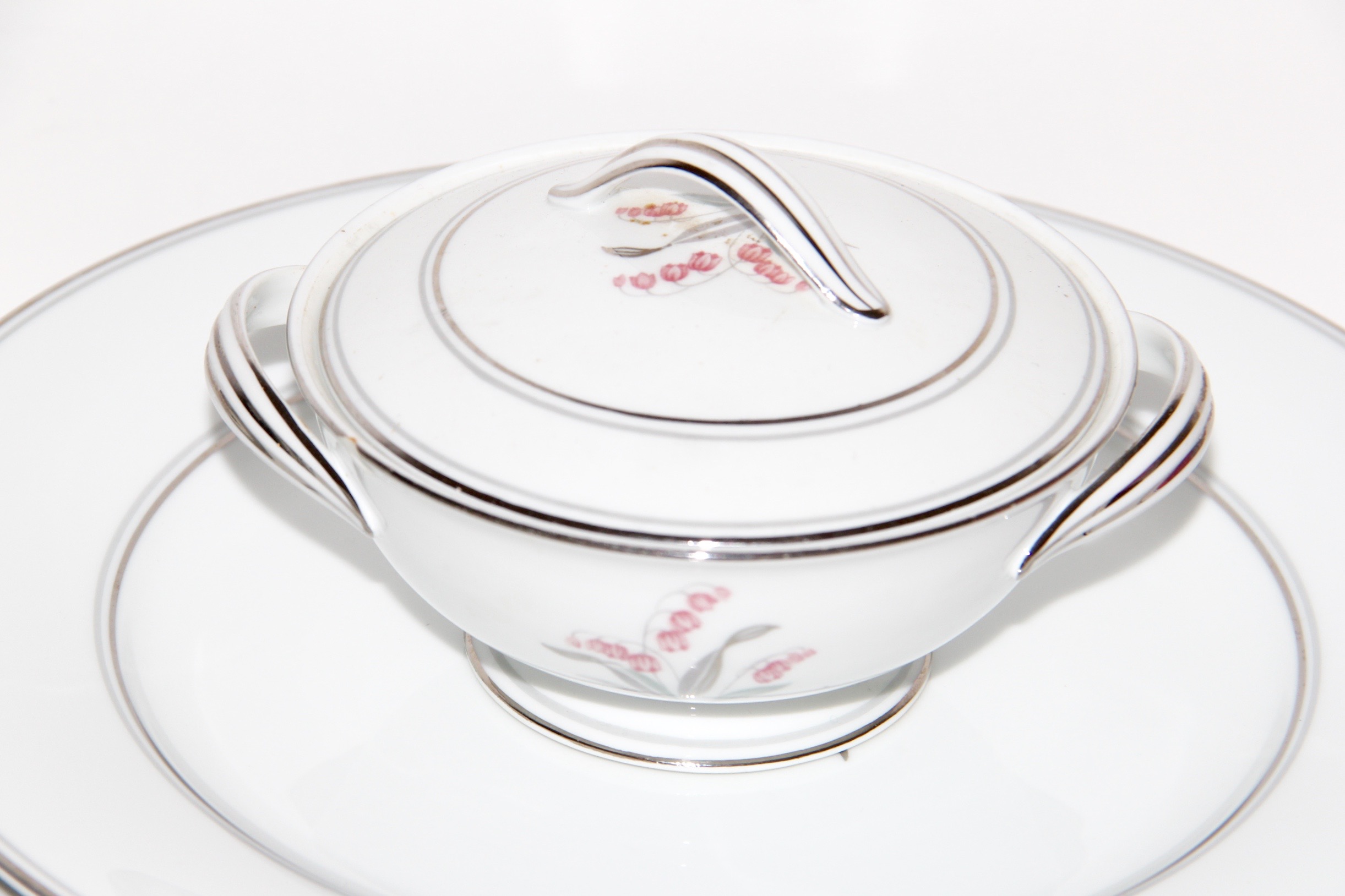 Noritake "Crest" China Set