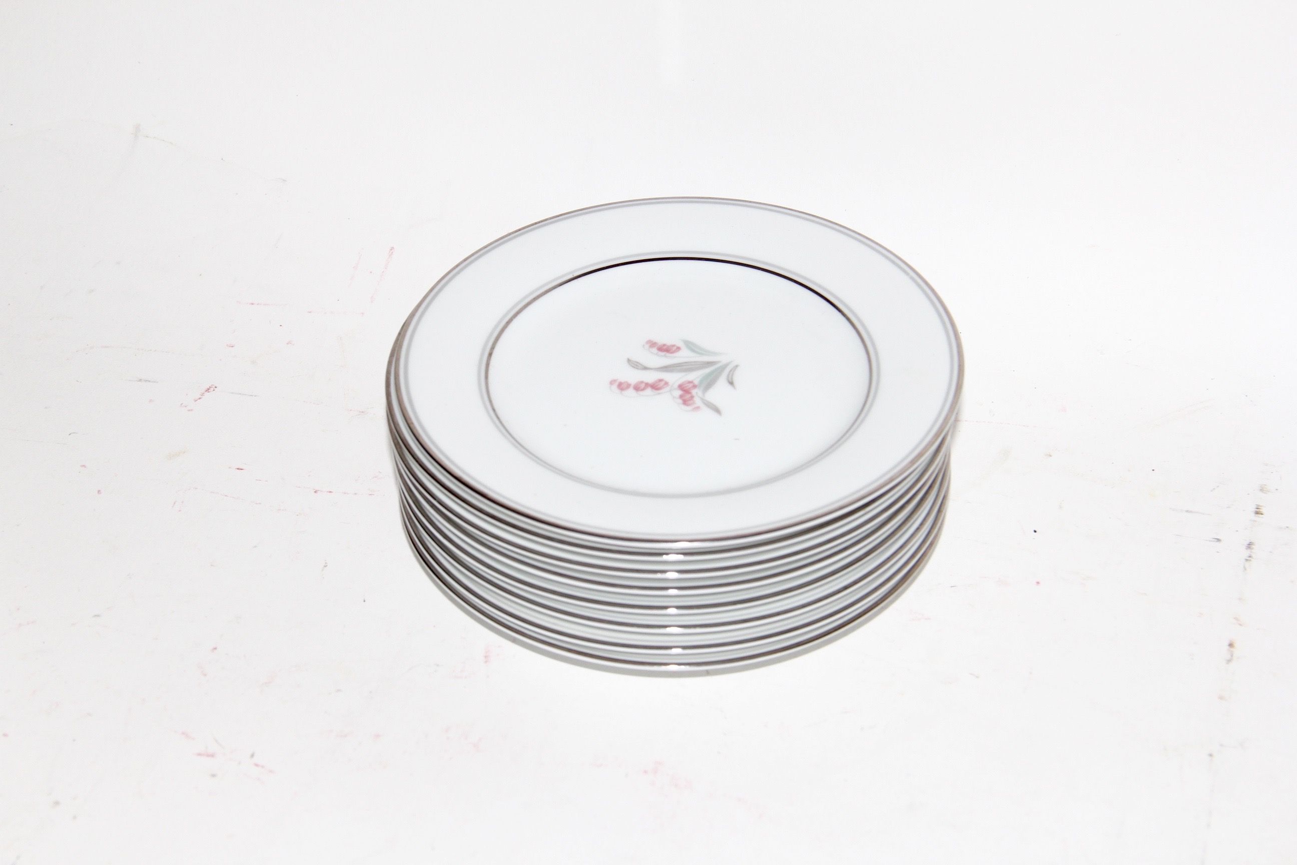 Noritake "Crest" China Set