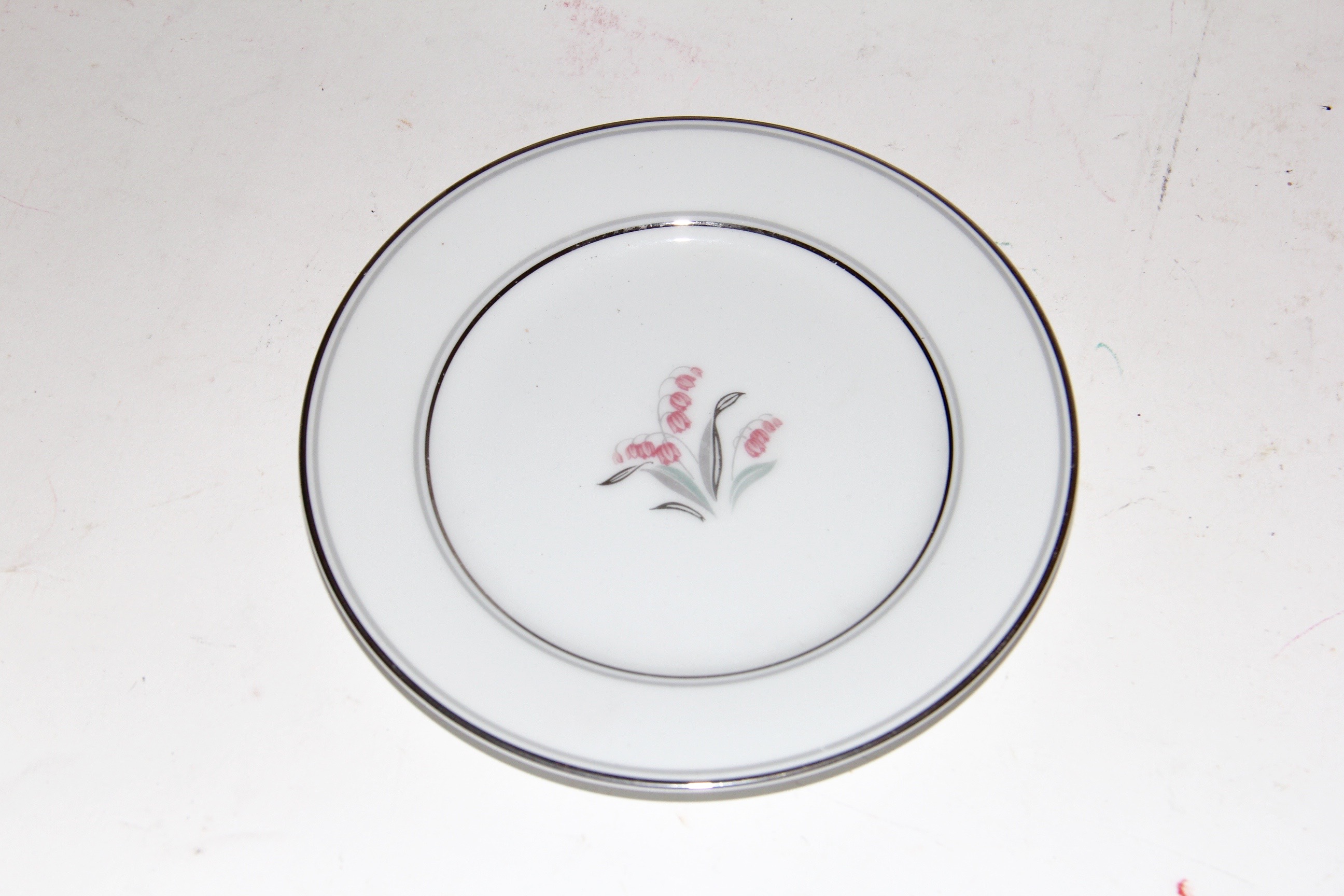 Noritake "Crest" China Set