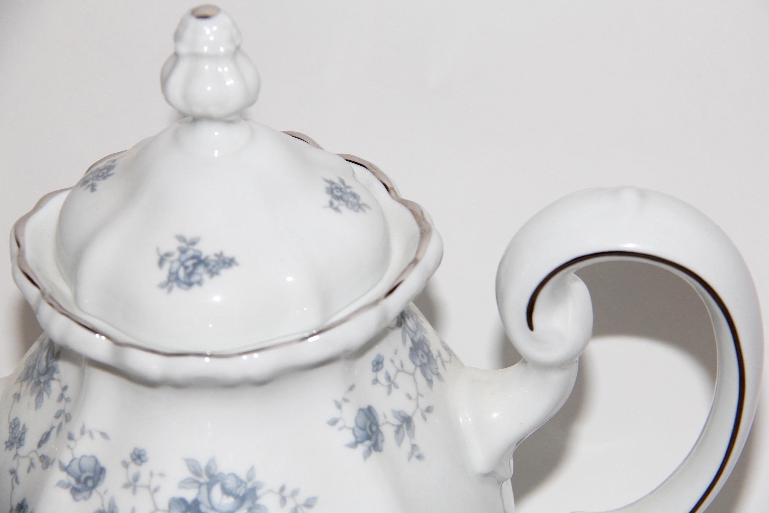 Johann Haviland "Blue Garland" China