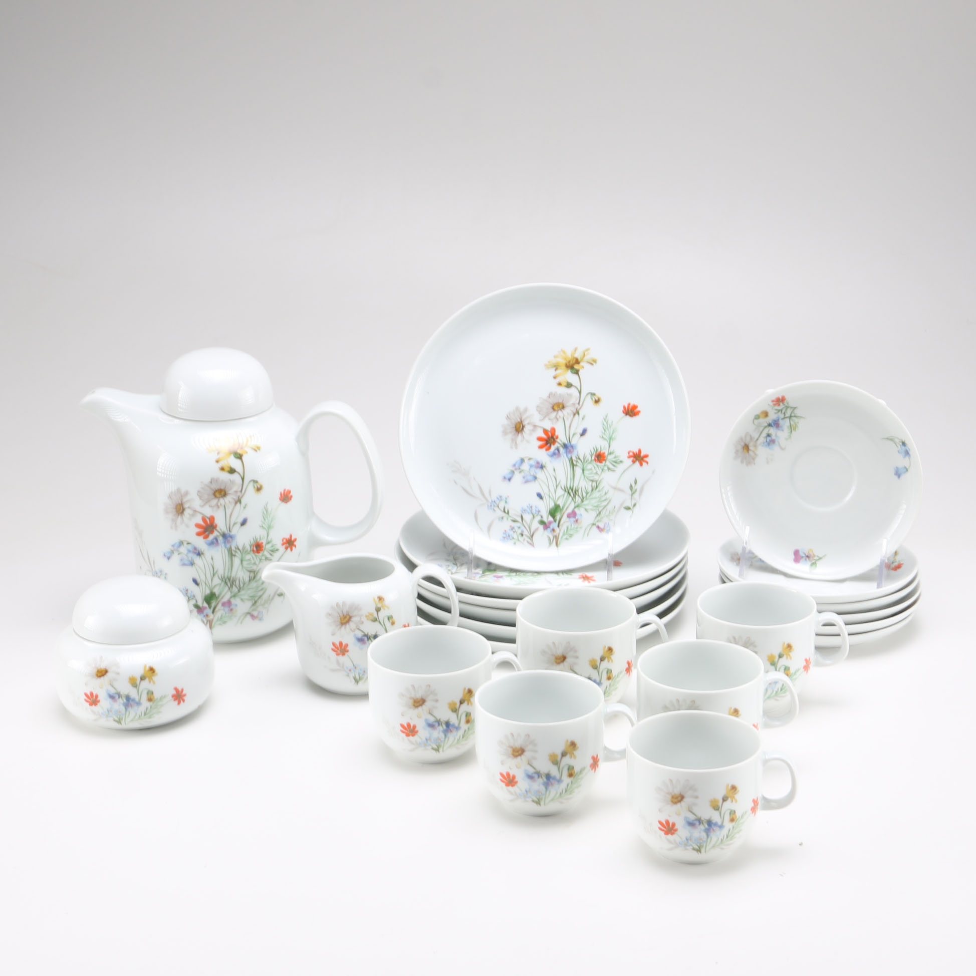 Set of Arzberg China Tea Set