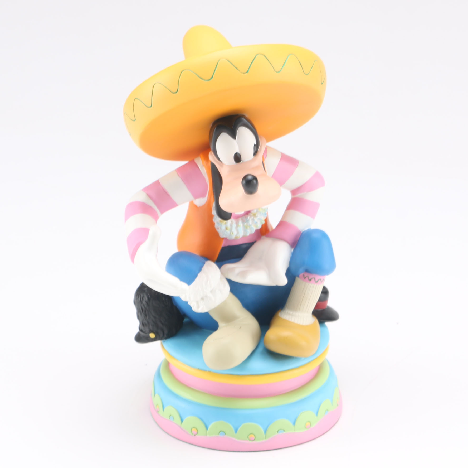 2000 Diseyana Convention Goofy Ceramic