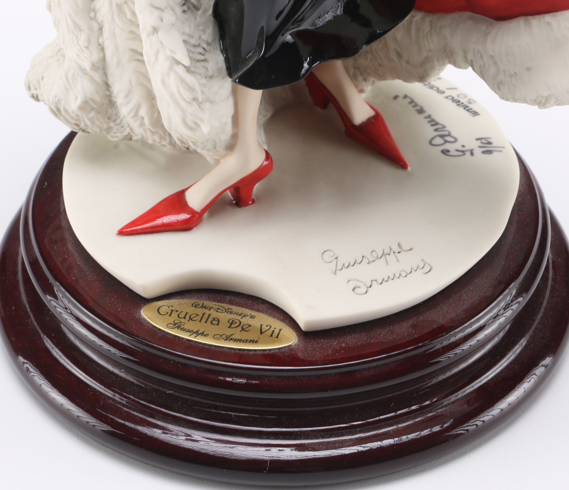 2001 Giuseppe Armani "Cruella" Limited Edition Signed Statue