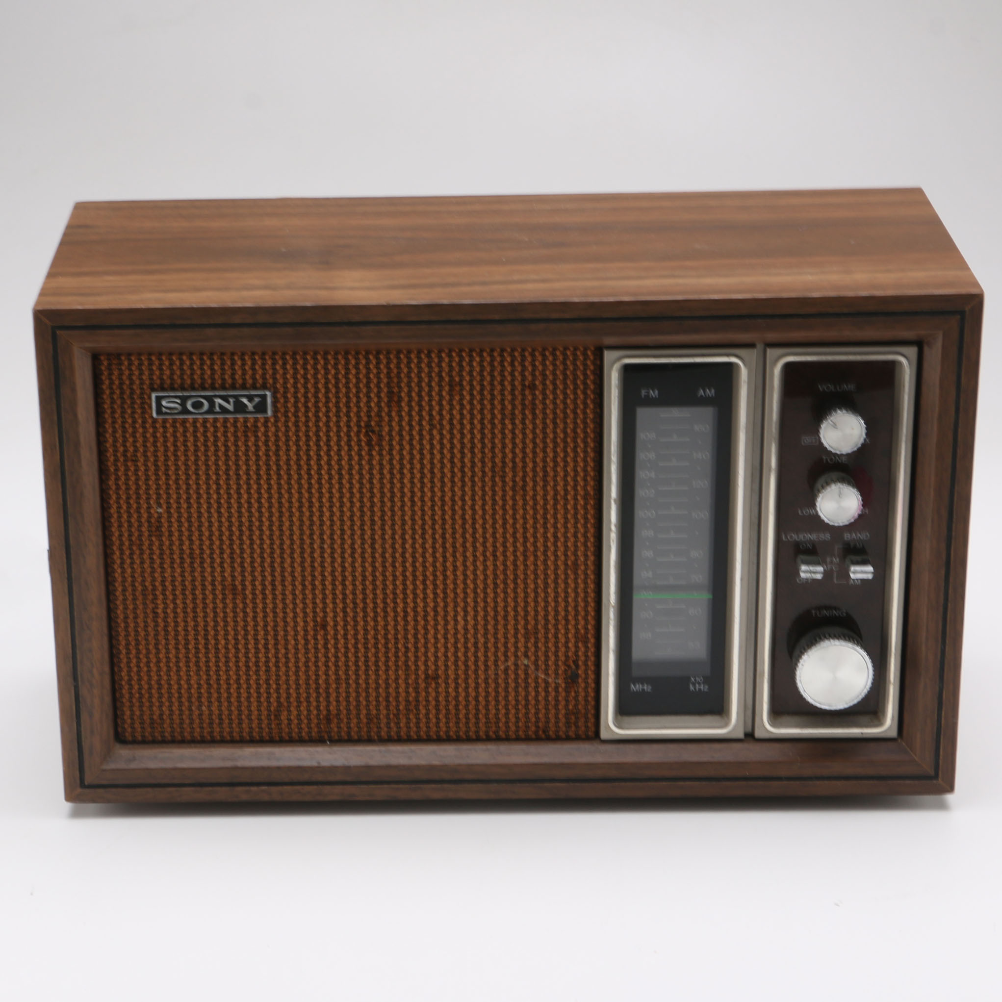 Circa 1970s Vintage Sony Radio