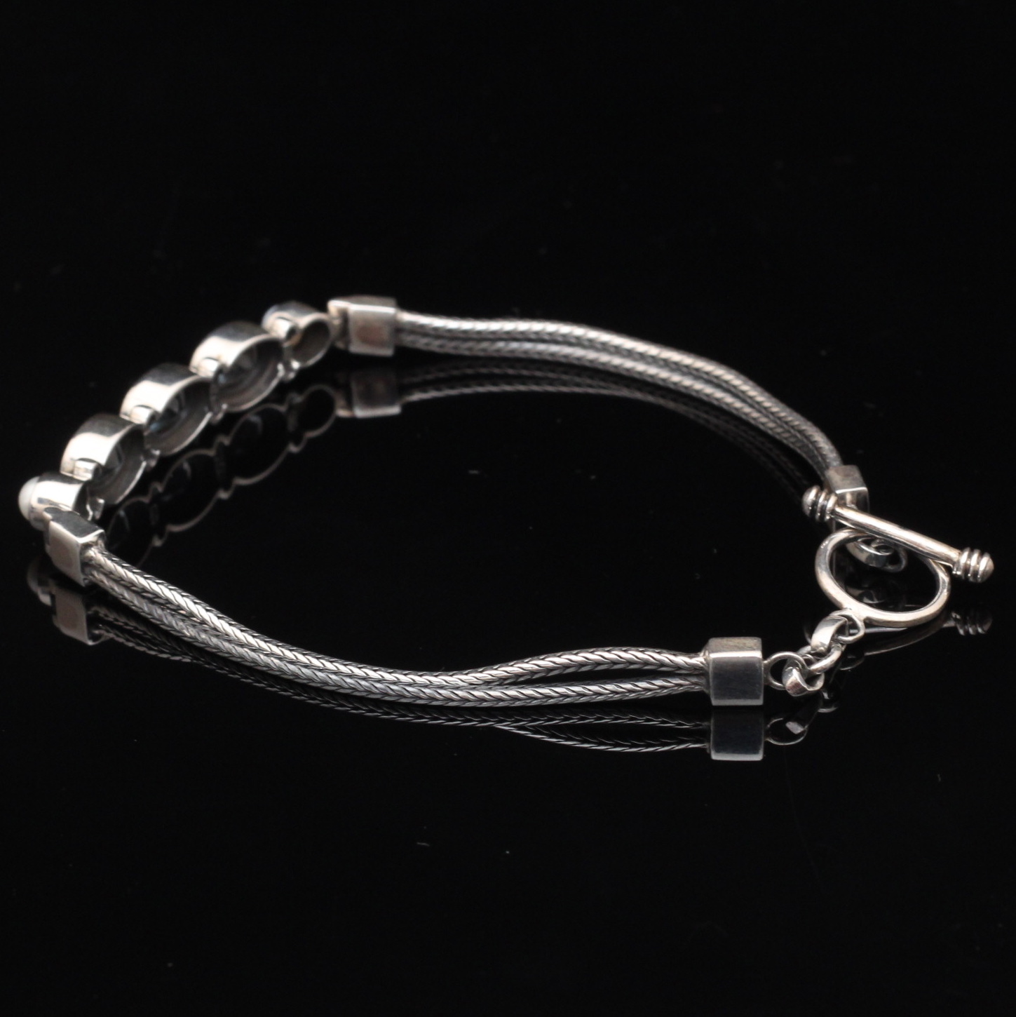 Sterling Silver Blue Topaz and Pearl Bracelet