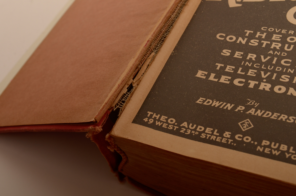 Vintage Technical Instruction Books