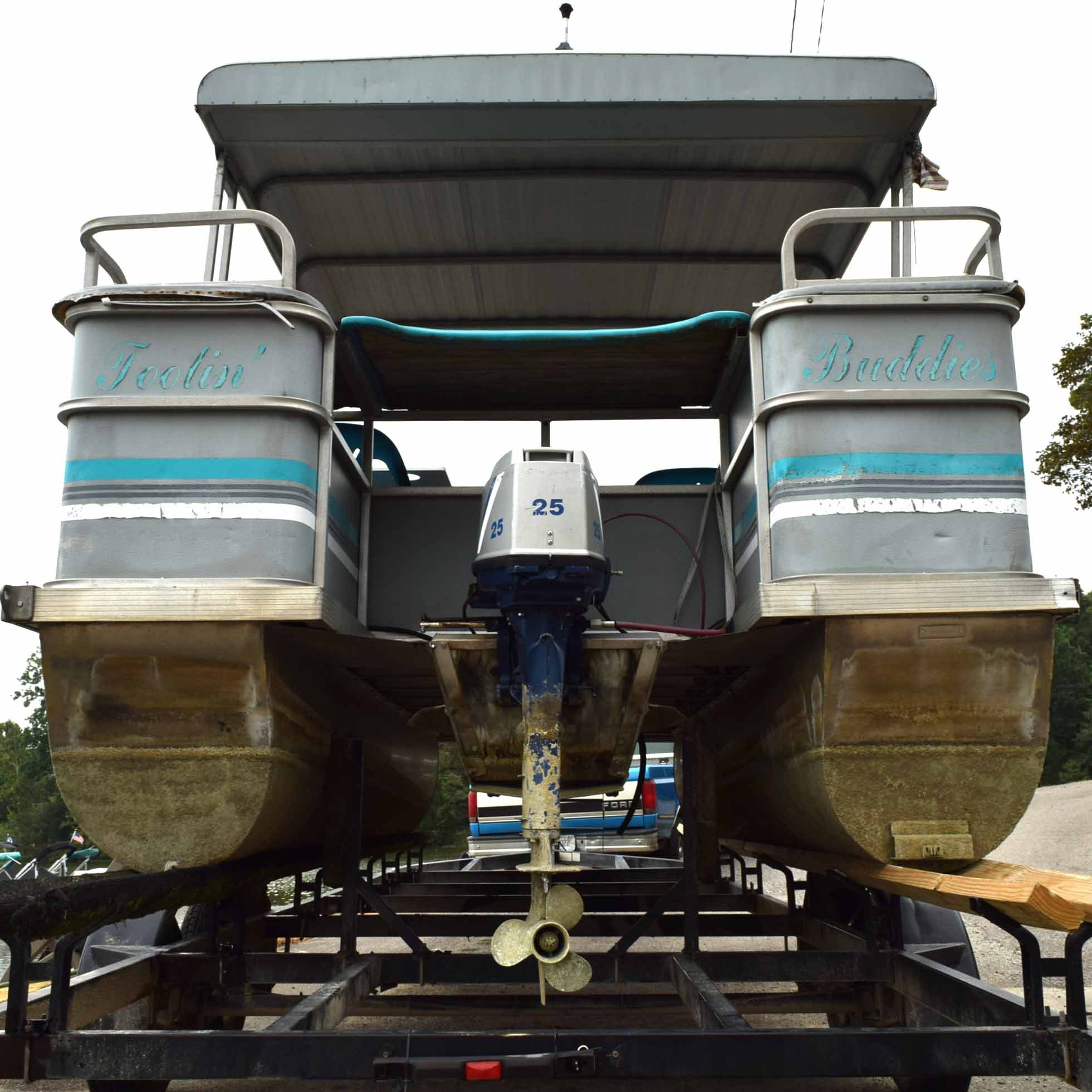 1993 Voyager V18 Pontoon Boat