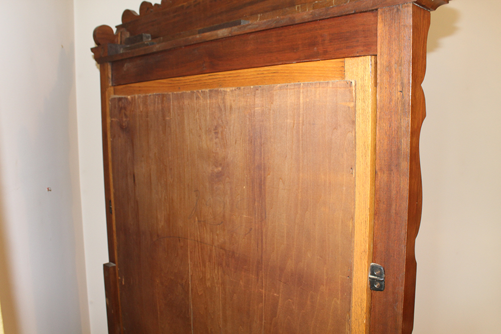 Vintage Marble Top Carved Chest of Drawers with Tilting Vanity